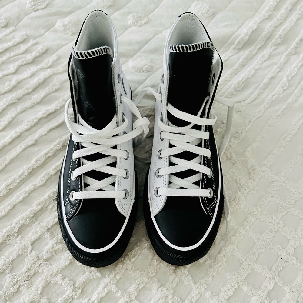 Brand new in box never worn custom black and white leather platform Converse❤️ - Picture 3 of 9